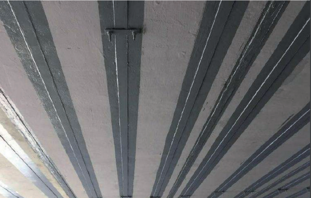 Application of Prestressed Carbon Fiber Strip in Bridge