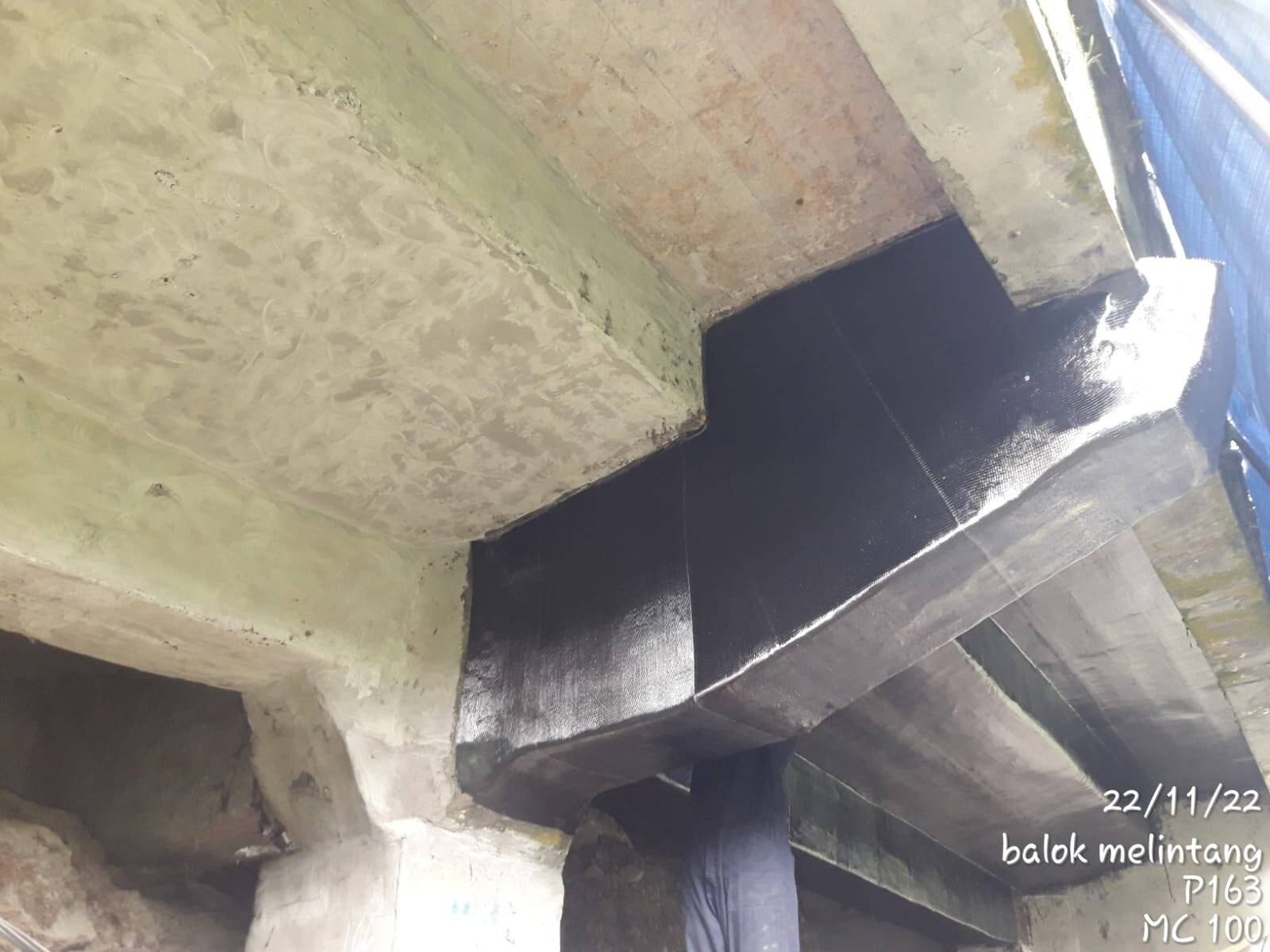 carbon fiber repair crack bridge