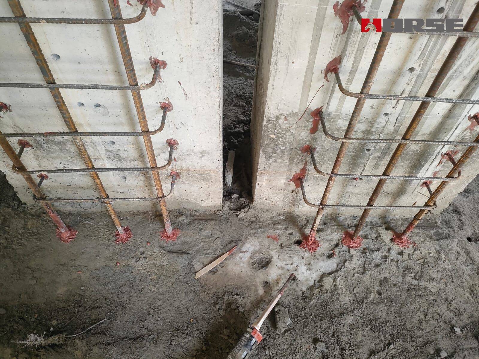 Retrofitting Of Columns Using HM-500 Injectable Chemical Anchor