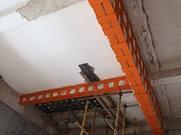 Reinforced Concrete Beam With Steel Plate