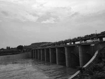 Carbon Fiber Sheet Reinforced Reservoir Drainage Tunnel