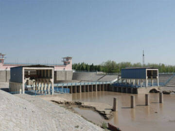 Repair And Reinforcement Of Sluice With Modified Epoxy Anchor Glue